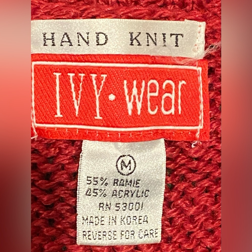 Vintage Ivy Wear Hand Knit V Neck Sweater Sz M Red Floral Cable Knit Y2K - Picture 2 of 3